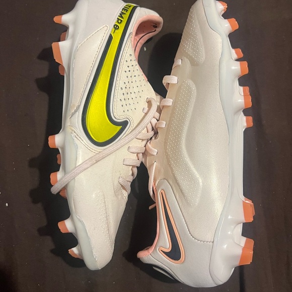 Nike Soccer Cleats Tiempo Legend 9 Elite FG Lucent Pack Authentic - Picture 3 of 9